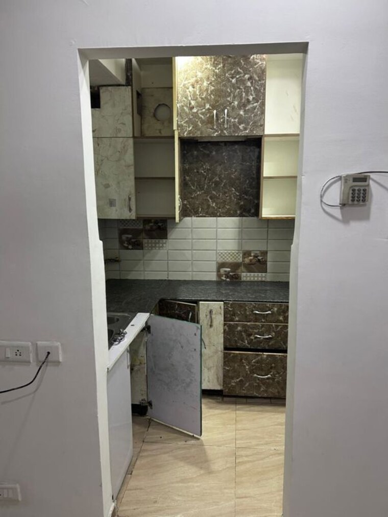 Bathroom, gaur-city-2-14th-avenue 2 Bedroom 955 Sq.Ft. Apartment In Sector 16c Greater Noida Greater Noida 9951308