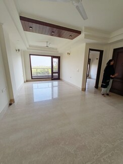 3 BHK + Servant Room Builder Floor For Rent in Nehru Enclave