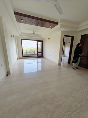 3 BHK Builder Floor For Rent in Nehru Enclave