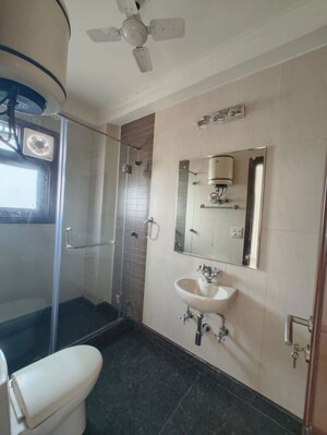 Master Bedroom in 3 BHK Builder Floor at Nehru Enclave – for Rent