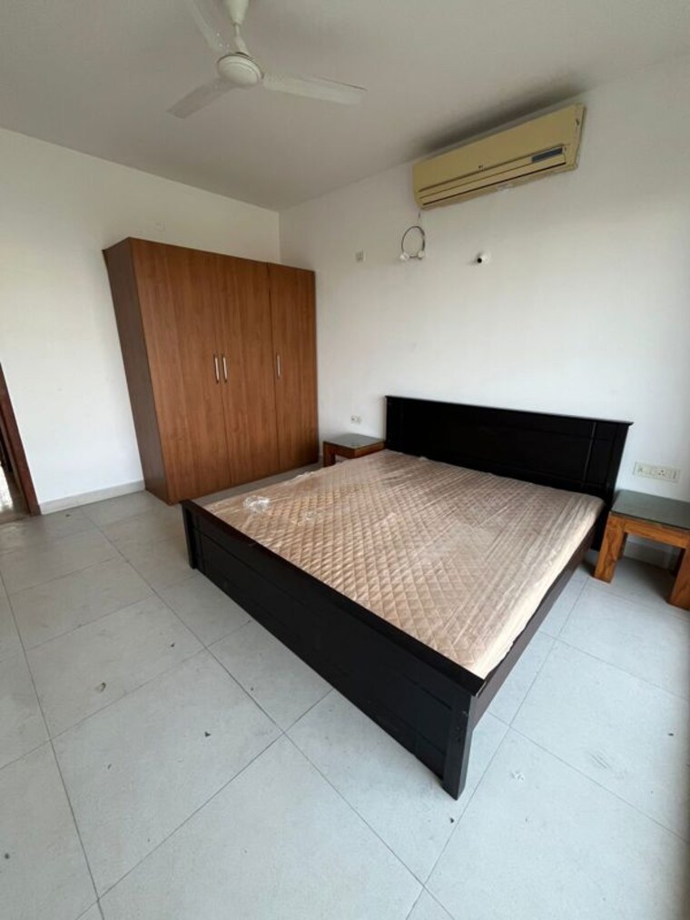 Bedroom, marvel-diva-2 3 Bedroom 1885 Sq.Ft. Apartment In Magarpatta City Pune 9951152