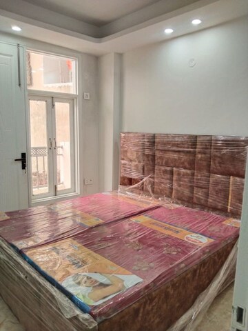 Bedroom in 1 BHK Builder Floor at Saket – for Rent