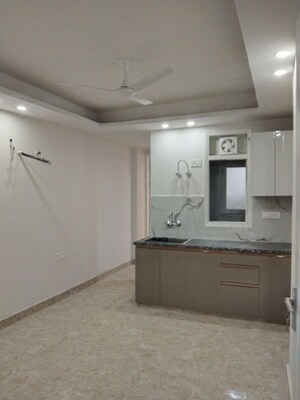 1 BHK Builder Floor For Rent in Saket