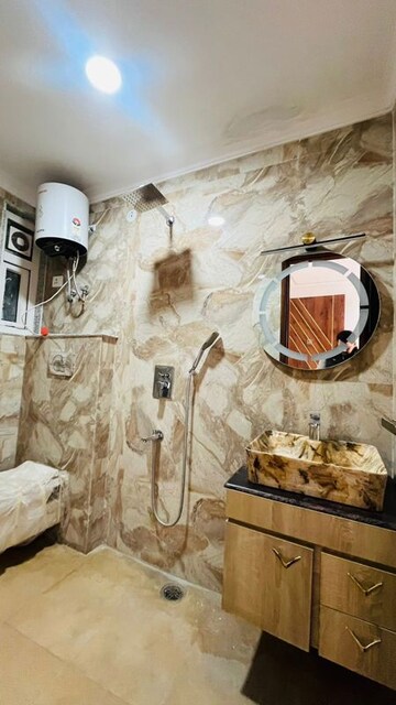 Furnished Amenities in 3 BHK Apartment at Palm Residency Chhatarpur, Chattarpur – for Rent