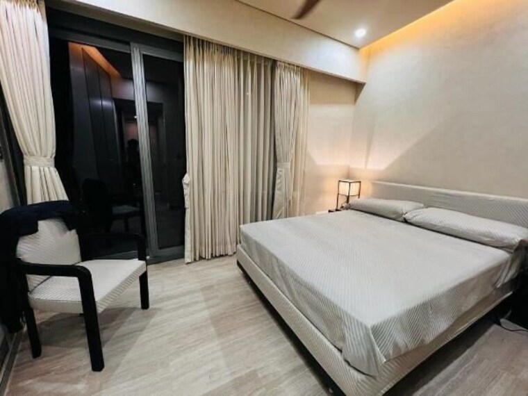 Bedroom, lodha-world-crest 4 Bedroom 2390 Sq.Ft. Apartment In Worli Mumbai 9951451