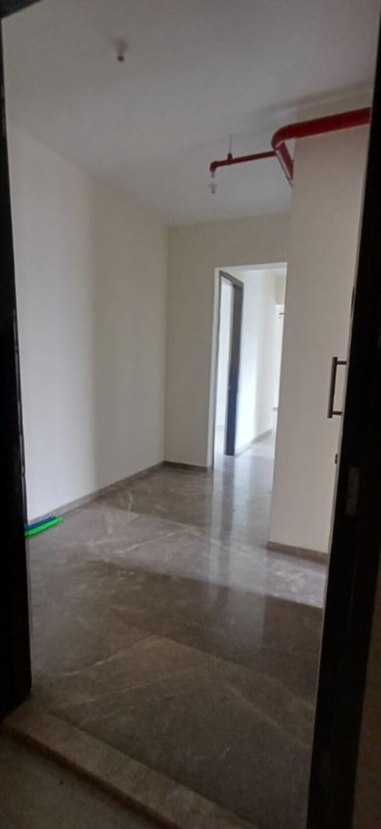 Room, kapur bawdi 4 Bedroom 2100 Sq.Ft. Apartment In Kapur Bawdi Thane 9951504