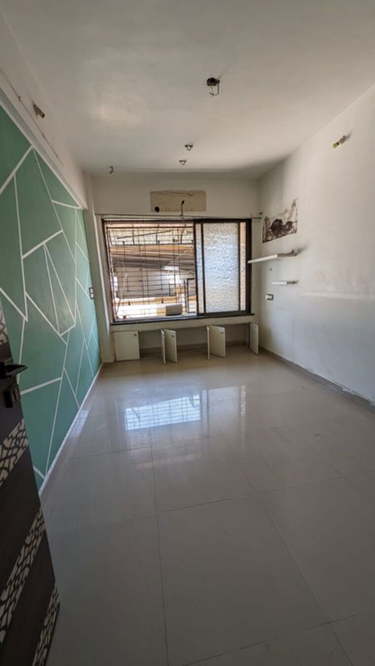 Room, dombivli west 2 Bedroom 675 Sq.Ft. Apartment In Dombivli West Thane 9951512