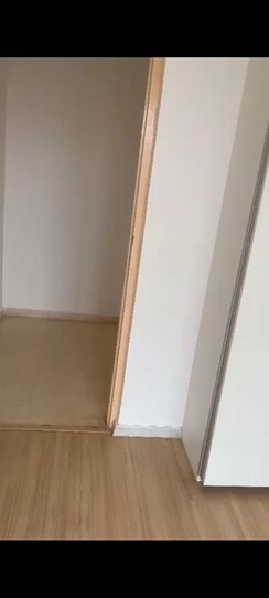 3 BHK + Servant Room Apartment For Sale in DLF The Skycourt