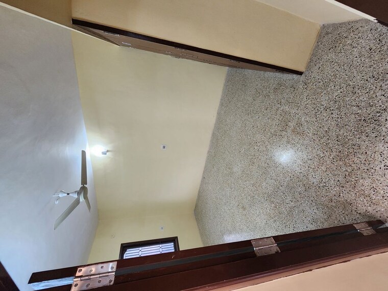 Room, anna nagar west 2.5 Bedroom 1350 Sq.Ft. Independent House In Anna Nagar West Chennai 9951214