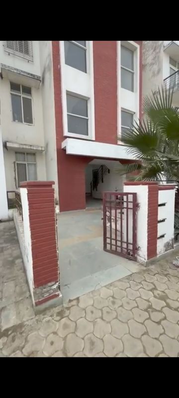 3.5 BHK + Extra Room Builder Floor For Sale in Ansal  API Palm Floors