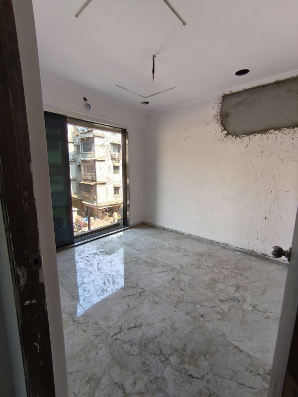 2 BHK + Study Room Apartment For Sale in Shanta Bhavan