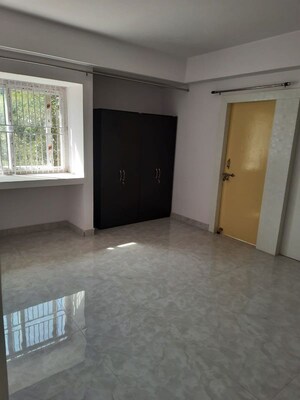 2 BHK Apartment For Rent in Ratu Basti