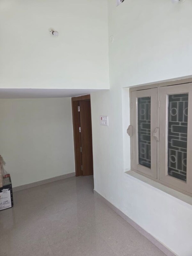 Room, ratu basti 2 Bedroom 1400 Sq.Ft. Apartment In Ratu Basti Ranchi 9951534