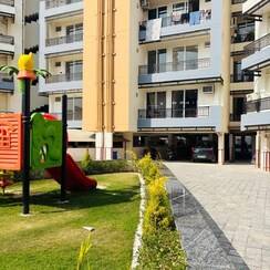 4 BHK + Pooja Room,Extra Room Apartment For Sale in Ratan Galaxy