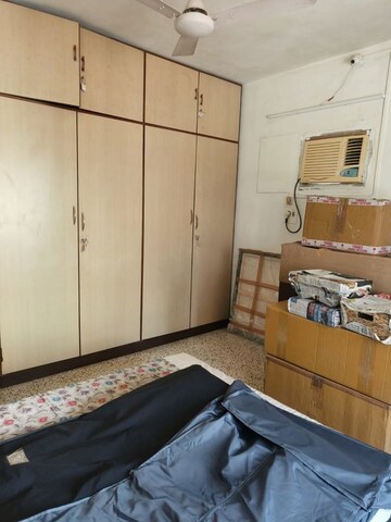 Furnished Amenities in 2 BHK Apartment at Mahim – for Sale