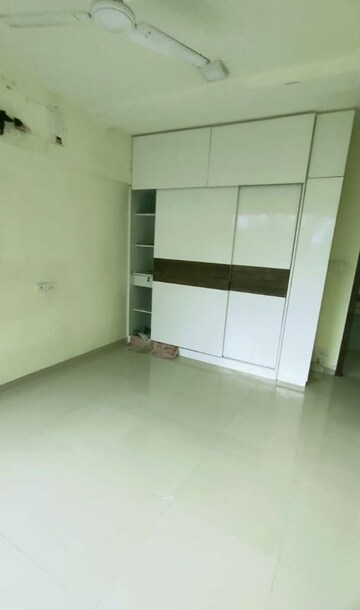 2.5 BHK Apartment For Rent in Oberoi Realty Splendor Grande, Andheri East