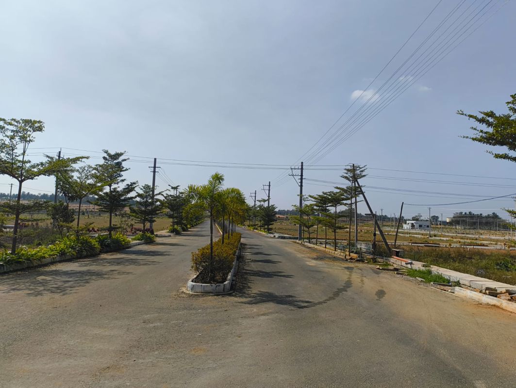 Plot For Sale in Channarayapatna