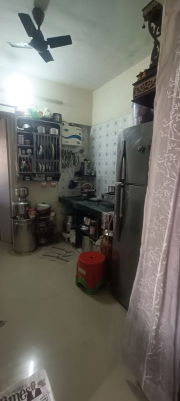 1 BHK + Study Room Apartment For Rent in Vakola