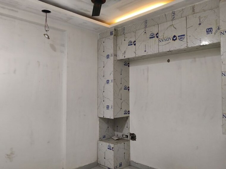 Master Bedroom, sector 73 2 Bedroom 1050 Sq.Ft. Builder Floor In Sector 73 Noida 9951932