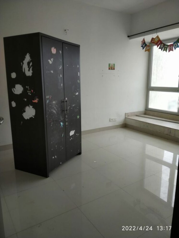 Room, db-woods 4 Bedroom 2450 Sq.Ft. Apartment In Goregaon East Mumbai 9951915