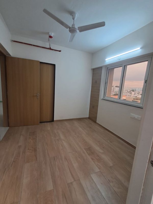 2 BHK Apartment For Rent in Prithvi Proximus