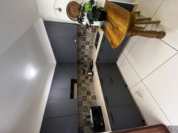 Balcony in 2 BHK Builder Floor at Sushant Lok I – for Rent