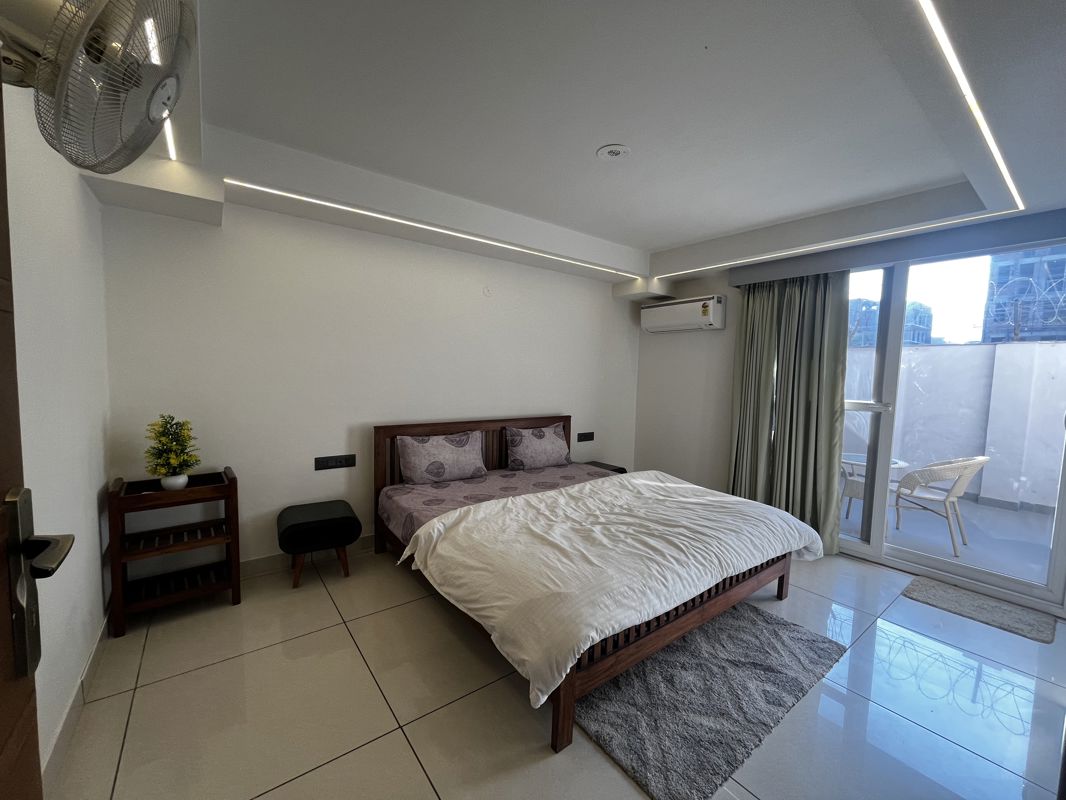 2 BHK + Extra Room Builder Floor For Rent in Sushant Lok I