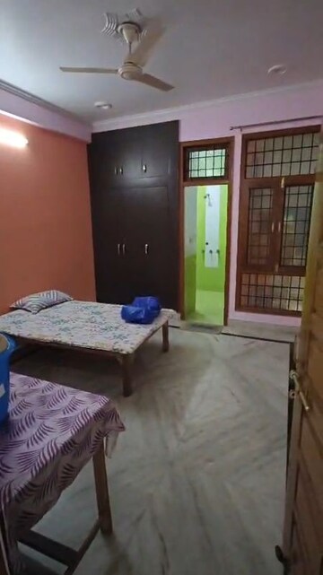 Bedroom in 2 BHK Builder Floor at Gomti Nagar – for Rent