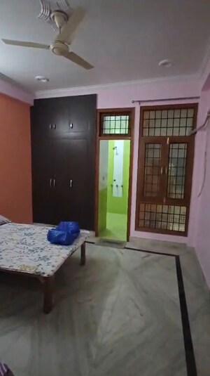 Bedroom in 2 BHK Builder Floor at Gomti Nagar – for Rent