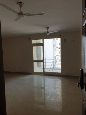 Room in 3 BHK Apartment at NK Sharma Savitry Greens, Lohgarh – for Rent