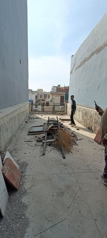 Balcony in 3 BHK Independent House at Rohini Sector 8 – for Sale