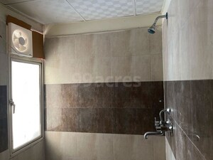 Furnished Amenities in 2 BHK Apartment at Panchsheel Greens II, Sector 16 Greater Noida – for Sale