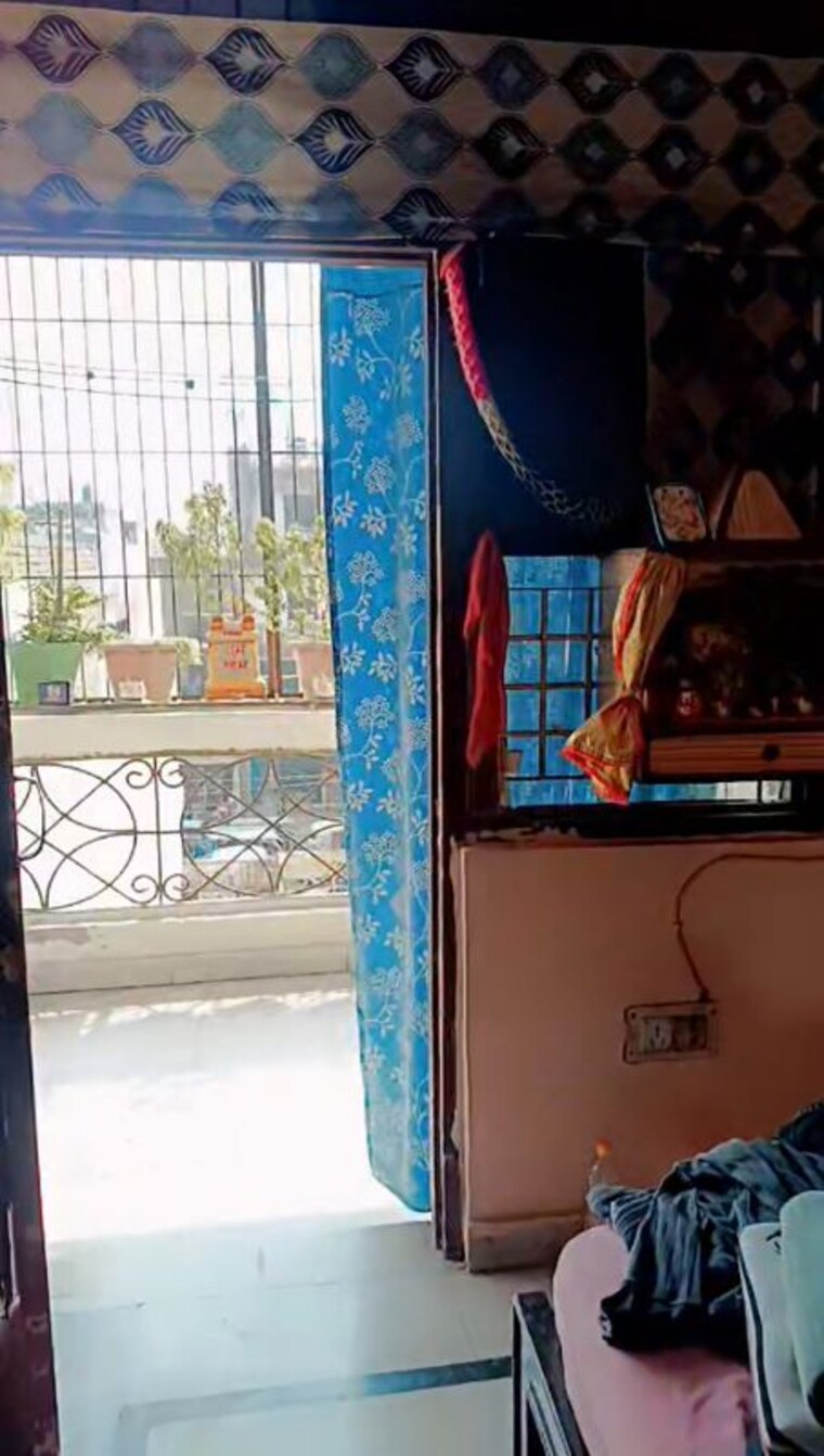 undefined, shalimar garden extension i 1 Bedroom 500 Sq.Ft. Builder Floor In Shalimar Garden Extension I Ghaziabad 9952183