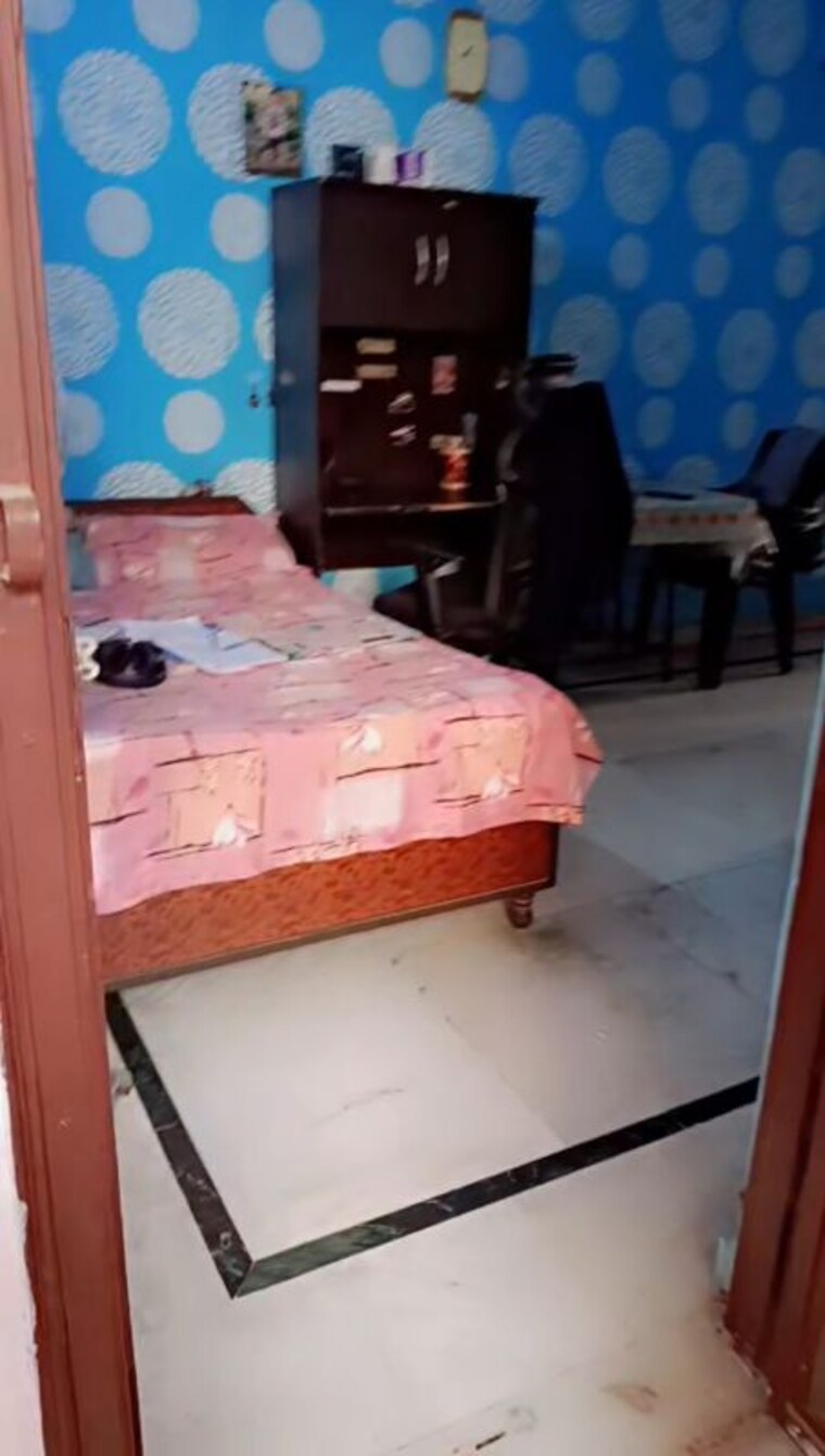 Bedroom, shalimar garden extension i 1 Bedroom 500 Sq.Ft. Builder Floor In Shalimar Garden Extension I Ghaziabad 9952183