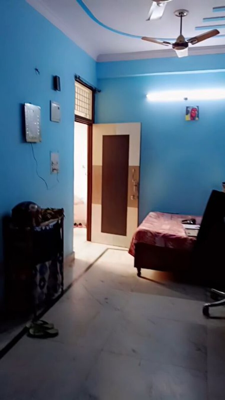 Living Room, shalimar garden extension i 1 Bedroom 500 Sq.Ft. Builder Floor In Shalimar Garden Extension I Ghaziabad 9952183