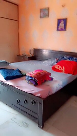 Bedroom in 1 BHK Builder Floor at Shalimar Garden Extension I – for Sale