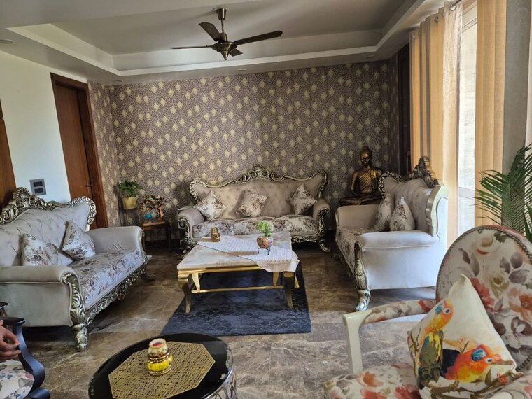 Living Room, mohit-house 2 Bedroom 2000 Sq.Ft. Builder Floor In Sushant Lok I Gurgaon 9952189