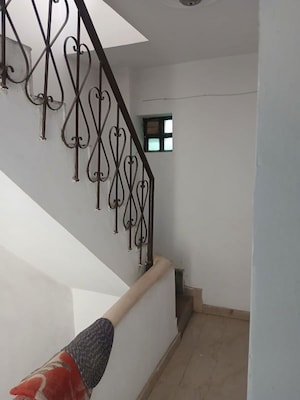 Furnished Amenities in 2 BHK Independent House at RWA Apartments Sector 20, Sector 20 – for Rent
