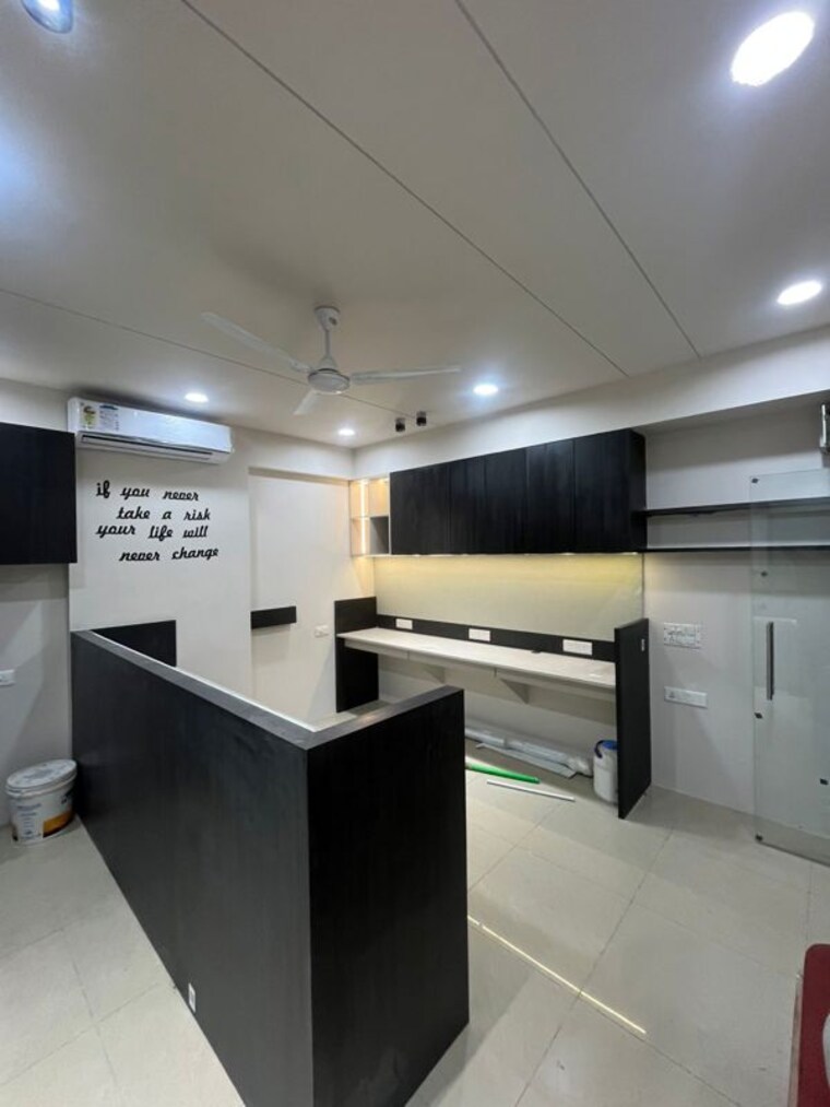 Team Area, goyal-titanium-business-park Commercial Office Space 568 Sq.Ft. In Makarba Ahmedabad 9952195
