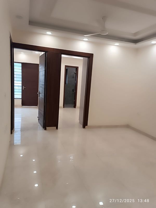 3 BHK Builder Floor For Sale in Puri Kohinoor