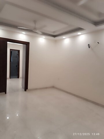 Room in 3 BHK Builder Floor at Puri Kohinoor, Sector 89 – for Sale