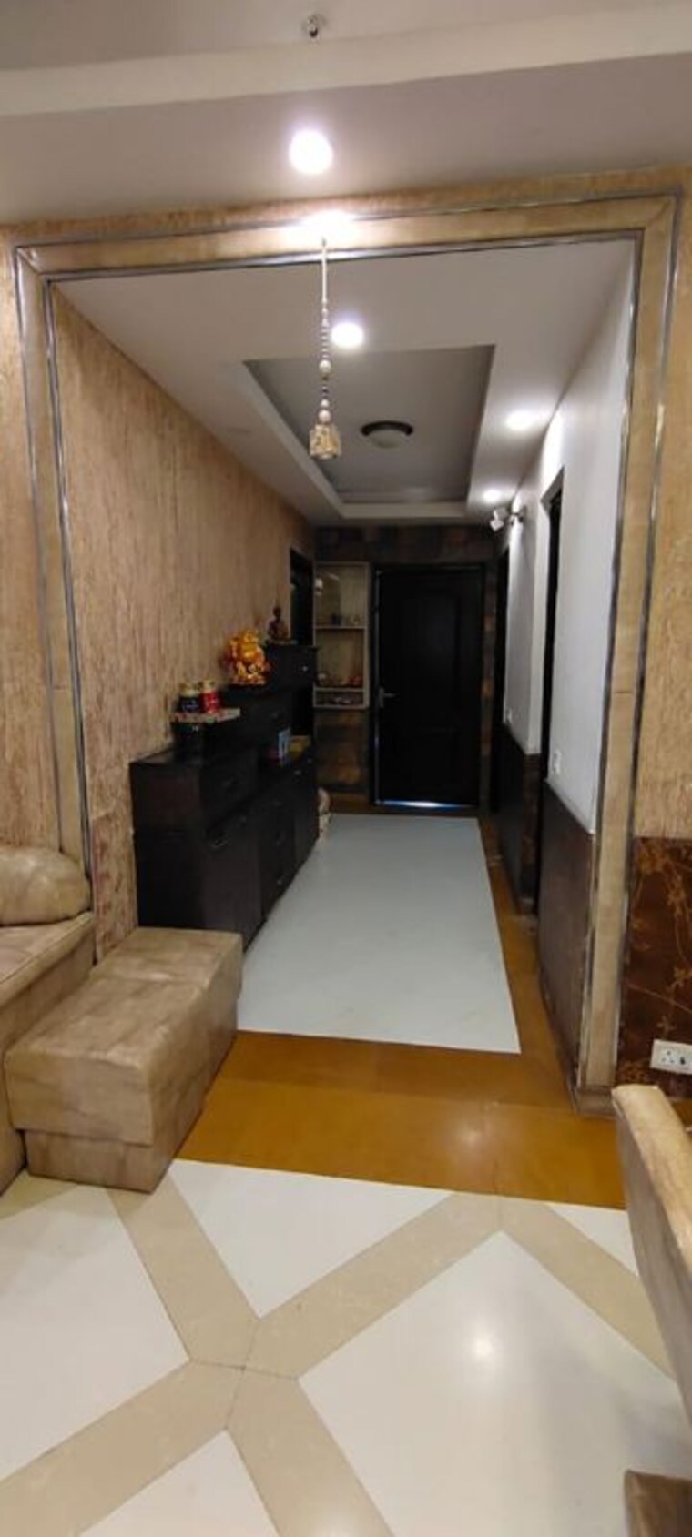 Living Room, puri-pranayam 4 Bedroom 3080 Sq.Ft. Apartment In Sector 82 Faridabad 9952180