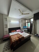 1.5 BHK + Extra Room 650 Sq.Ft. Independent House in RWA Apartments Sector 20