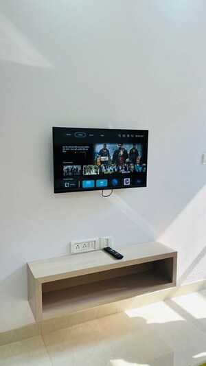 Furnished Amenities in 2 BHK Builder Floor at Super Mart 1, Sector 27 – for Rent