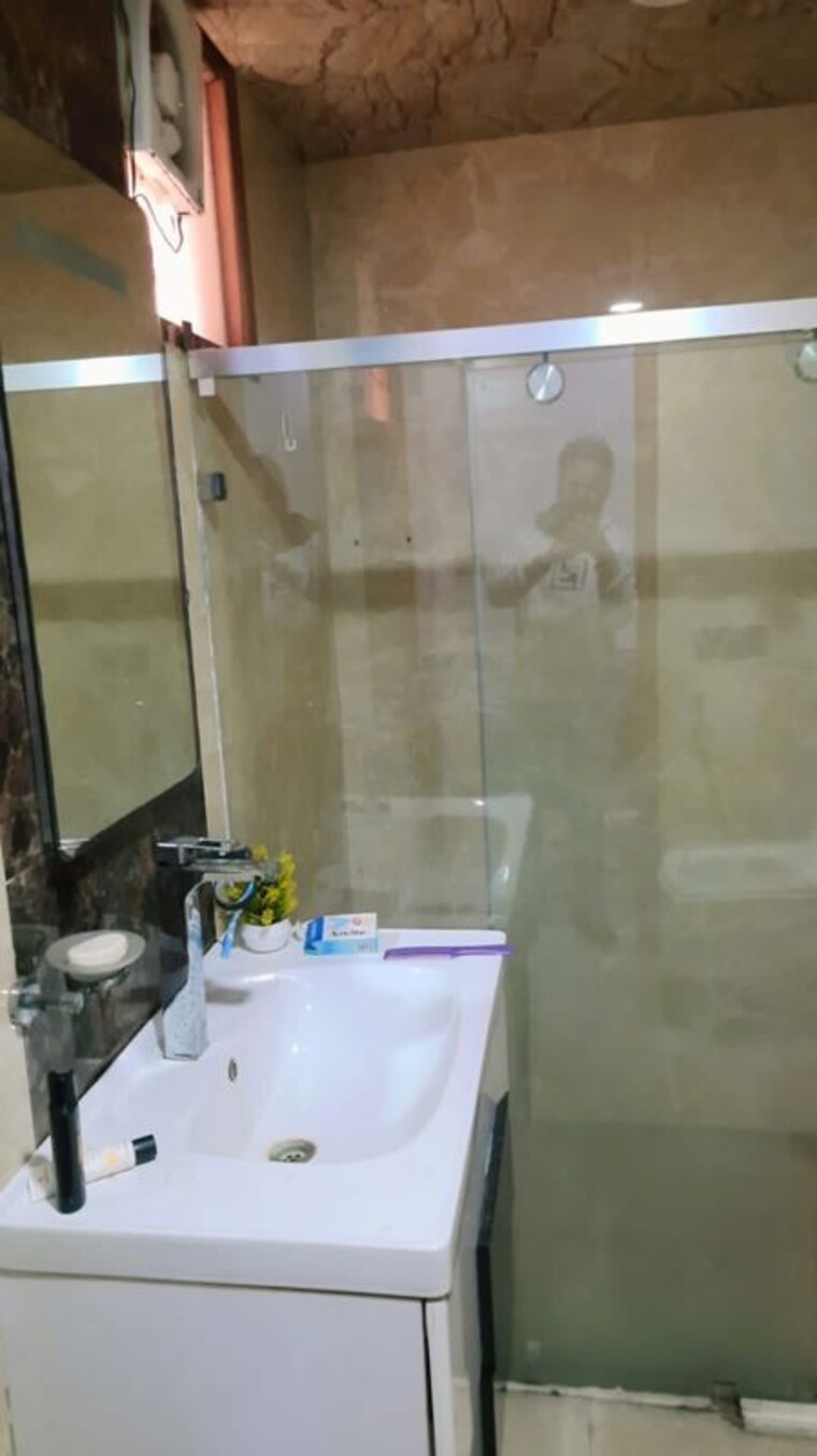 Bathroom, sector 52 Pg For Boys & Girls In Sector 52 9952418