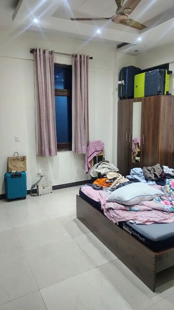 Bedroom in 3 BHK Apartment at HBH Galaxy Apartments, Sector 43 – for Rent