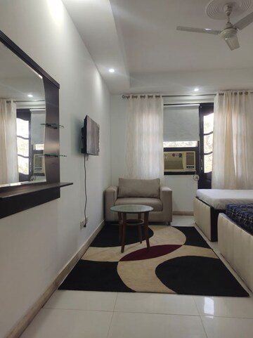 Master Bedroom in 1 BHK Builder Floor at Greater Kailash I – for Rent