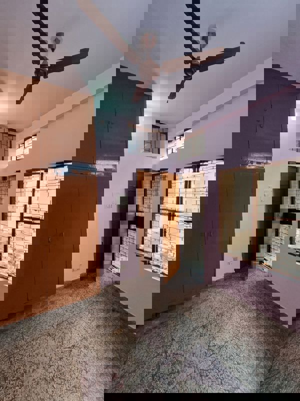 2 BHK 1200 Sq.Ft. Independent House in RWA Apartments Sector 26