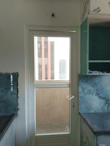 Room in 3 BHK Apartment at Aparna Zenon, Puppalaguda – for Rent