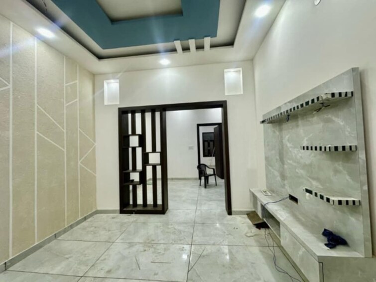 Room, ganga nagar 3 Bedroom 123 Sq.Yd. Independent House In Ganga Nagar Meerut 9952452